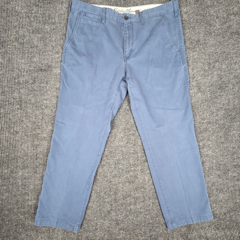 Eddie Bauer Men 38/32 Classic Fit Legend Wash Straight Leg Blue Chinos Pants